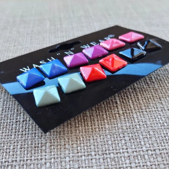 Wash N Wear Earrings Multi Color Plastic Stud Earrings Fashion Jewelry Set of 6 - Picture 5 of 11